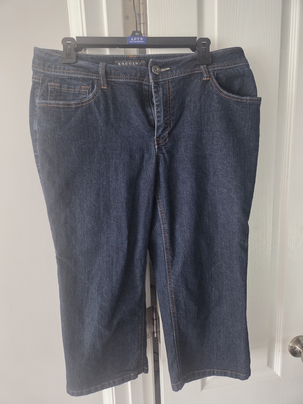 Baccini Dark Blue Relaxed Women's Capri Jeans